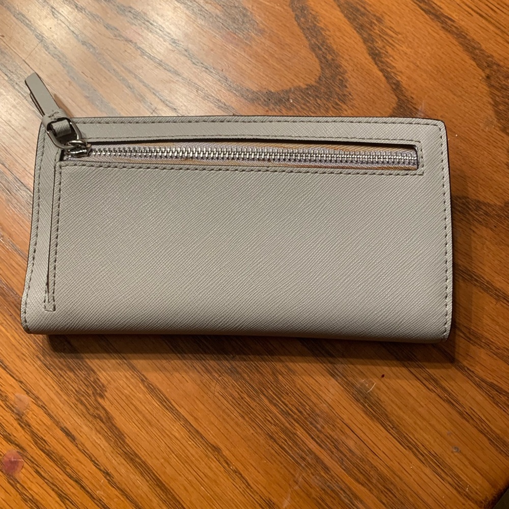 Kate Spade Wallet - Picture 3 of 8
